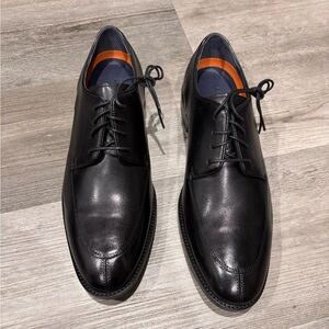 Cole Haan Black Leather Oxfords